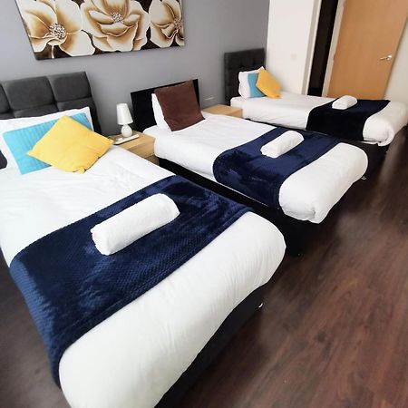 J Quarter - Sleeps 5 Long Term & Families Comfortably, 4 Beds, 2 Bathrooms Birmingam Exterior foto