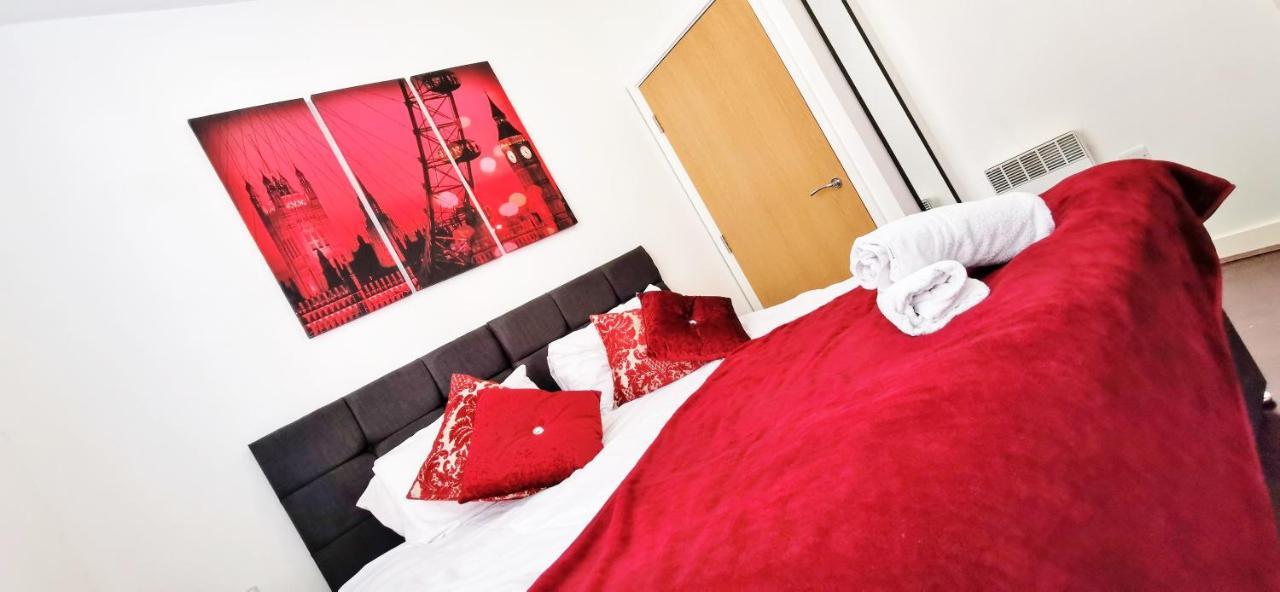 J Quarter - Sleeps 5 Long Term & Families Comfortably, 4 Beds, 2 Bathrooms Birmingam Exterior foto